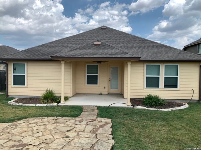 1337 LAUREN ST, New Braunfels, TX 78130