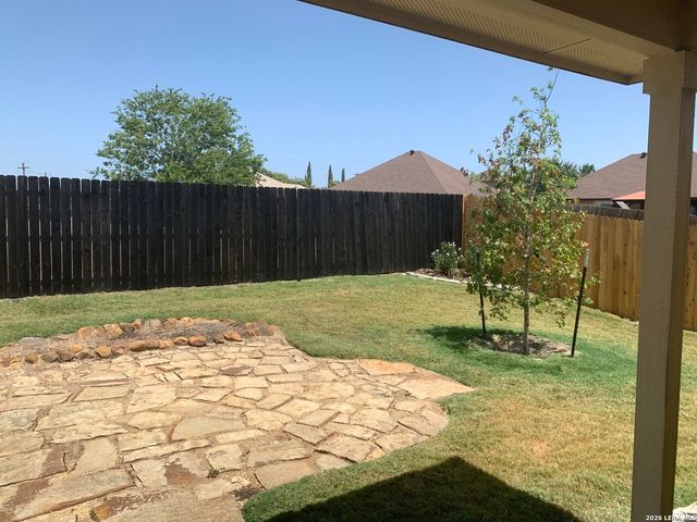 1337 LAUREN ST, New Braunfels, TX 78130