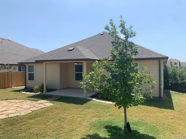 1337 LAUREN ST, New Braunfels, TX 78130