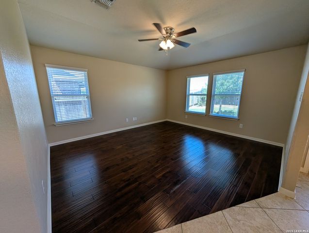 1337 LAUREN ST, New Braunfels, TX 78130