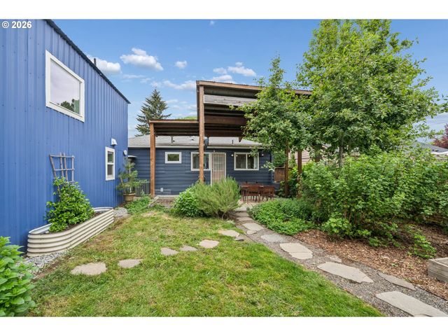 5216 N FESSENDEN St, Portland, OR 97203