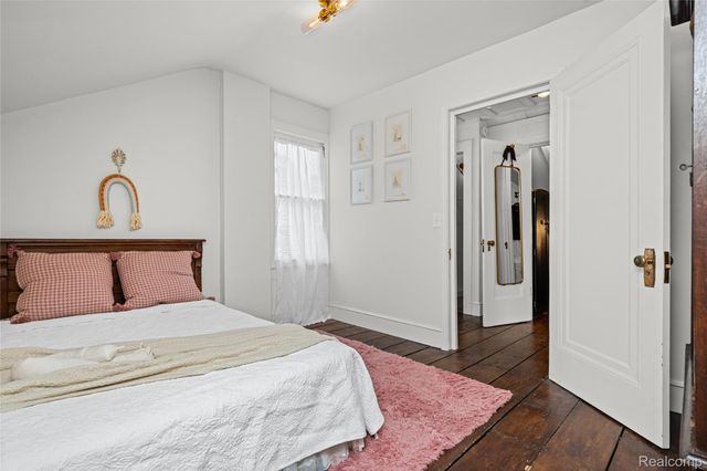 11351 Mettetal Street, Detroit, MI 48227