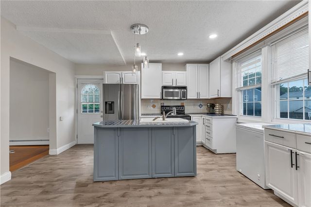 86 Westwood Avenue, Cranston, RI 02905