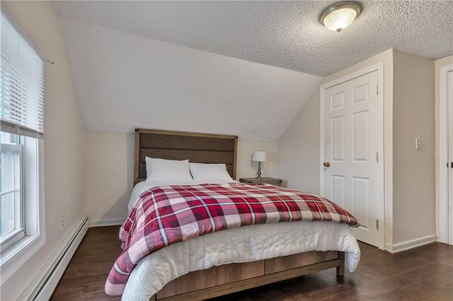 86 Westwood Avenue, Cranston, RI 02905