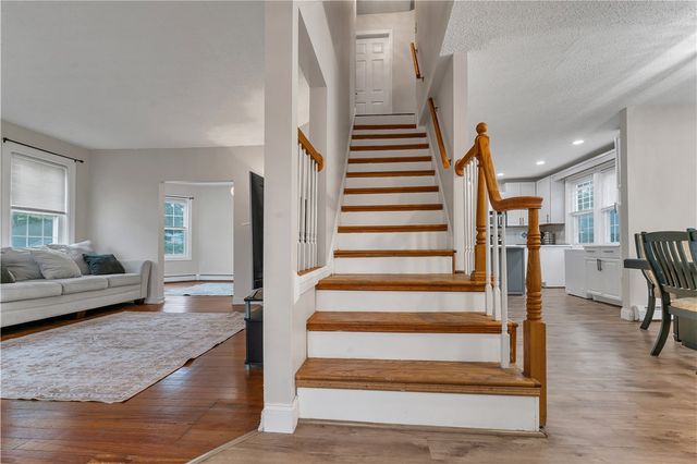 86 Westwood Avenue, Cranston, RI 02905