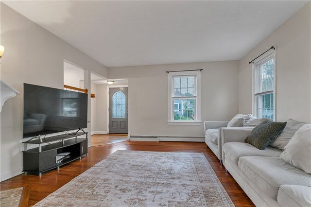 86 Westwood Avenue, Cranston, RI 02905