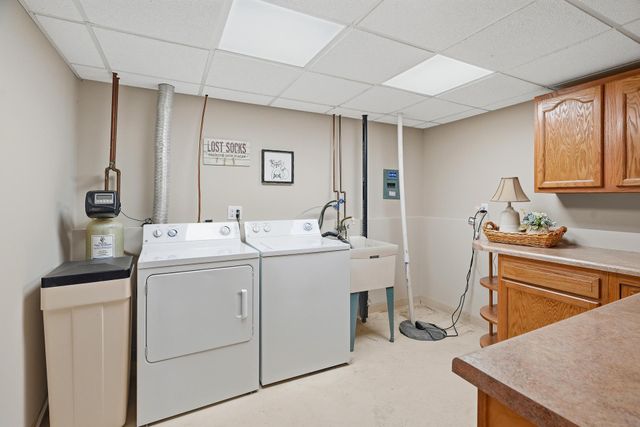 9227 79th Street S, Cottage Grove, MN 55016