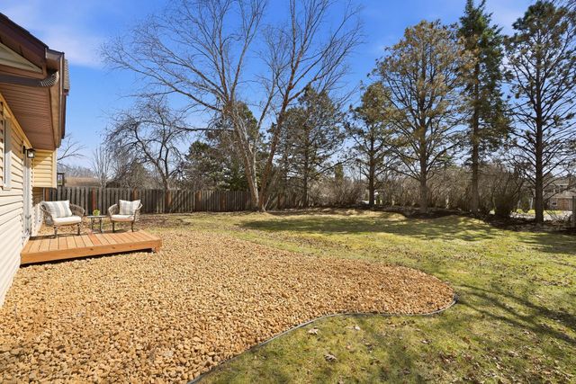 9227 79th Street S, Cottage Grove, MN 55016