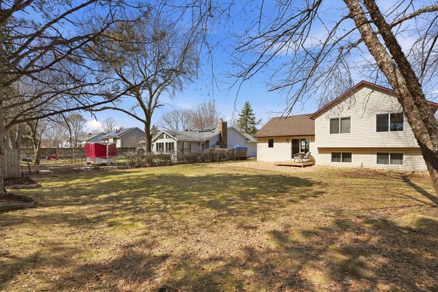 9227 79th Street S, Cottage Grove, MN 55016