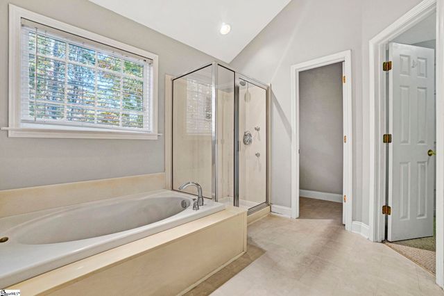 104 Ginkgo Court, Easley, SC 29642