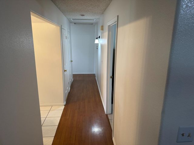 3383 N Forestiere Avenue, Fresno, CA 93722