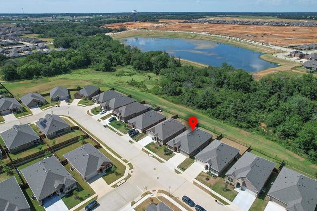 11103 Mustang Trail, Aubrey, TX 76227