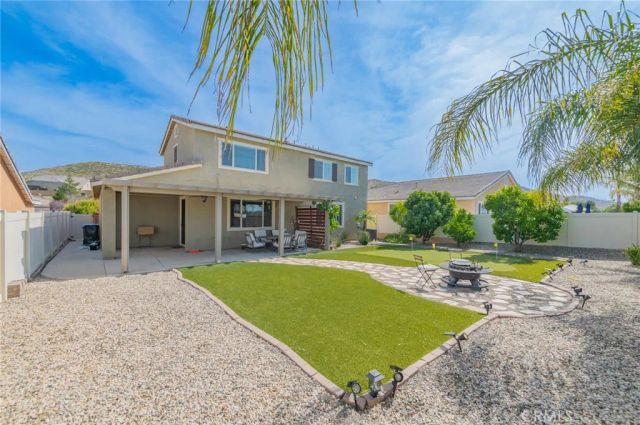 24780 Prairie Trail Court, Menifee, CA 92584