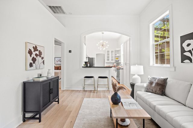 2503 Bryan ST, Austin, TX 78702