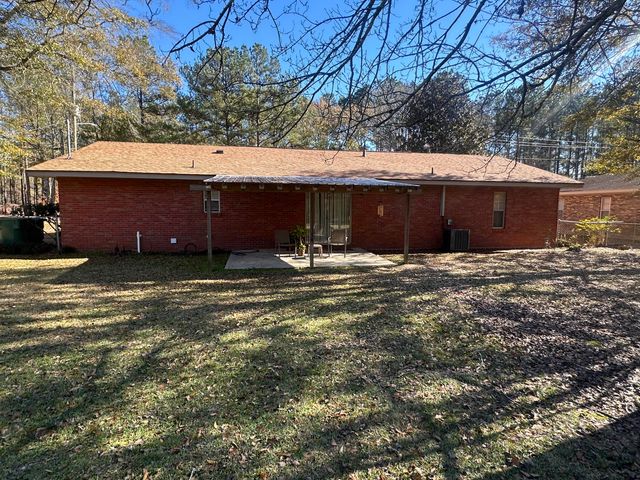 15 Kelly Rose Ln., Petal, MS 39465