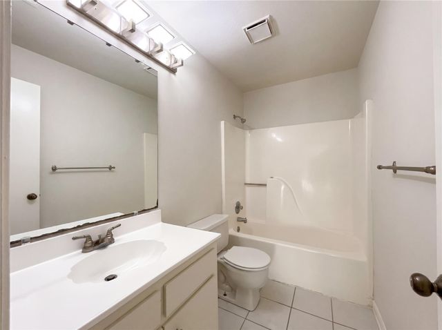 410 E Little Oak Court, Spring, TX 77386
