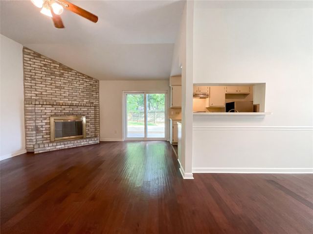 410 E Little Oak Court, Spring, TX 77386