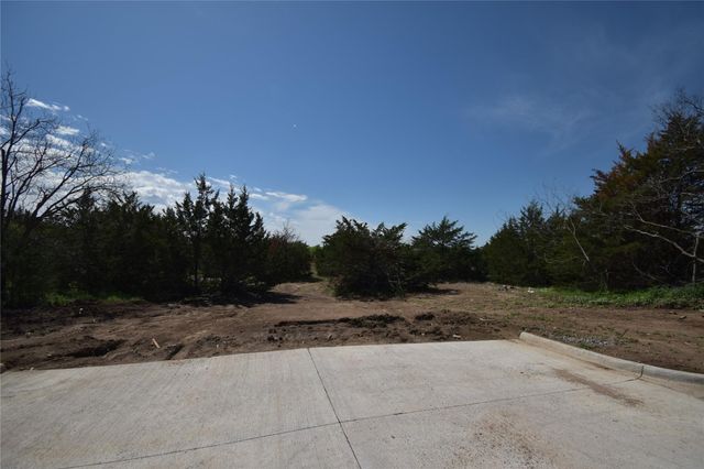 640 W Kilpatrick Street, Cleburne, TX 76033