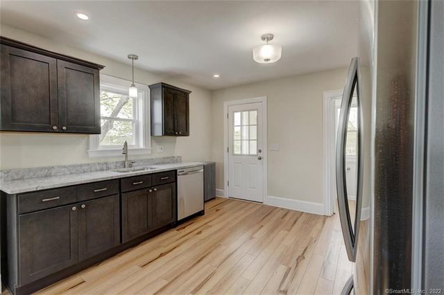 191 Lee Street, Middletown, CT 06457