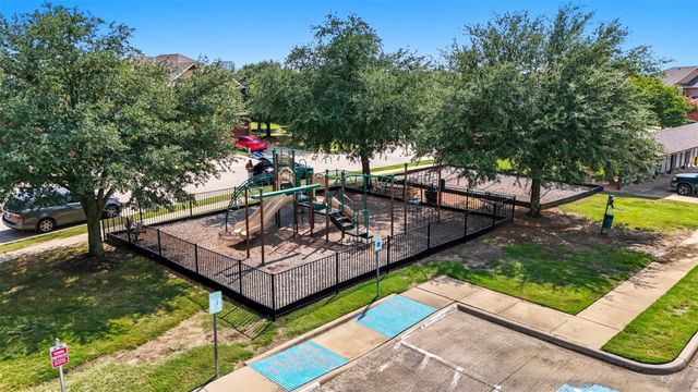 6000 Lost Valley Drive, The Colony, TX 75056