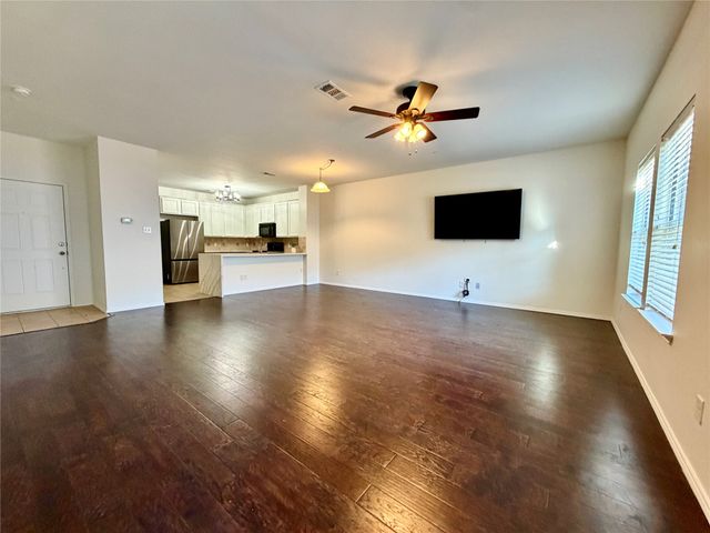 6000 Lost Valley Drive, The Colony, TX 75056