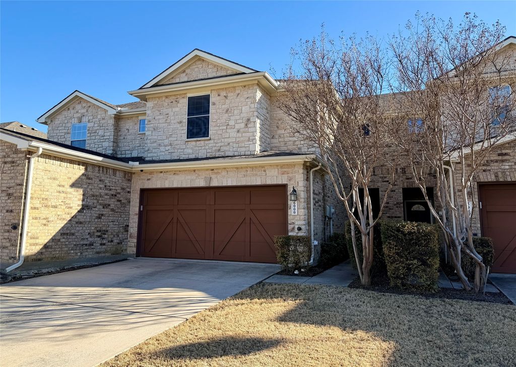 6000 Lost Valley Drive, The Colony, TX 75056