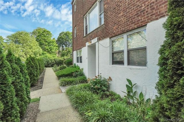 79 N Broadway F, White Plains, NY 10603