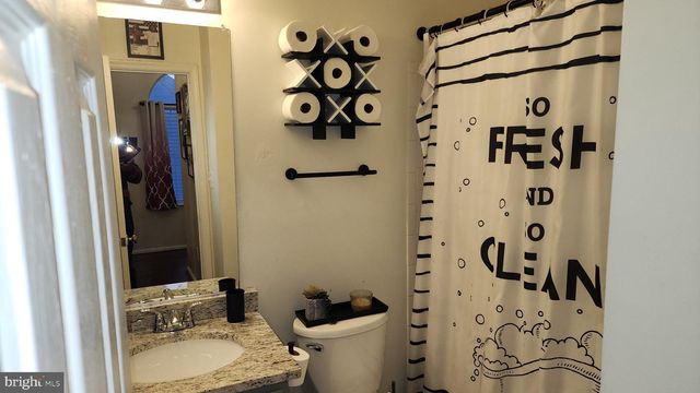 6014 CEDAR POST DR, District Heights, MD 20747