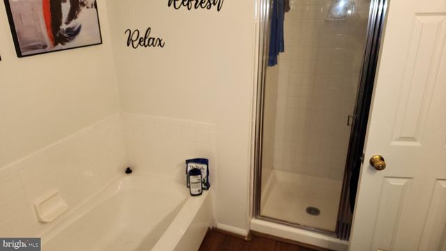 6014 CEDAR POST DR, District Heights, MD 20747