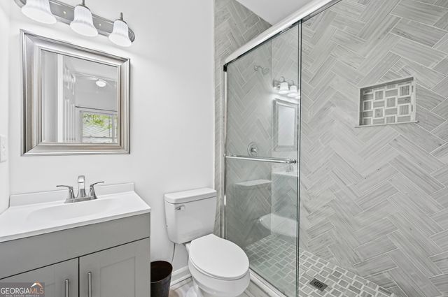 1986 Memorial Drive SE, Atlanta, GA 30317