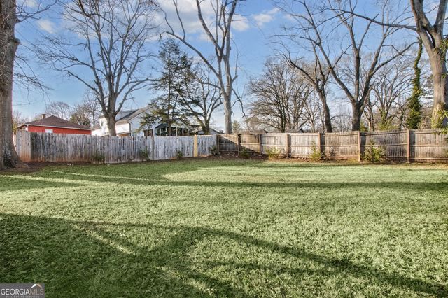 1986 Memorial Drive SE, Atlanta, GA 30317