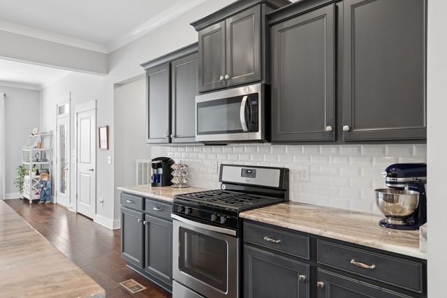 402 Everlee Ln, Mount Juliet, TN 37122