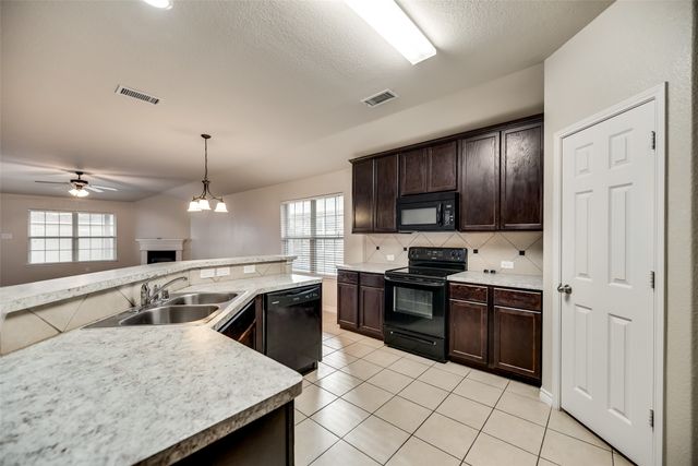 1413 Castle Creek Drive, Little Elm, TX 75068