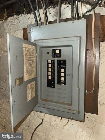 2242 FRALEY ST, Philadelphia, PA 19137