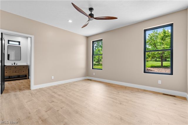 1091 Wadsworth Road, Medina, OH 44256