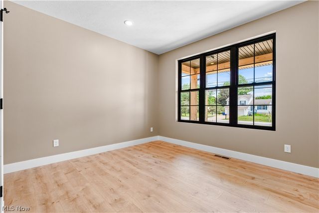1091 Wadsworth Road, Medina, OH 44256
