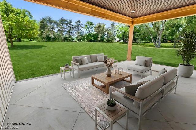 1091 Wadsworth Road, Medina, OH 44256