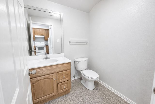 9400 Bellaire Boulevard 205, Houston, TX 77036