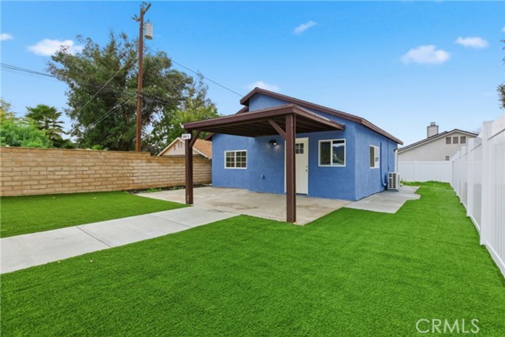 12964 3rd, Yucaipa, CA 92399