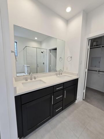 2613 Hutchins Street, Houston, TX 77004