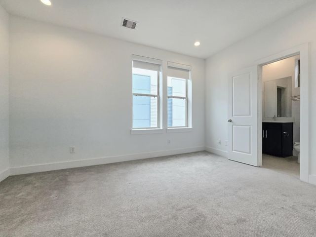 2613 Hutchins Street, Houston, TX 77004