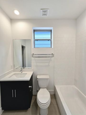 2613 Hutchins Street, Houston, TX 77004