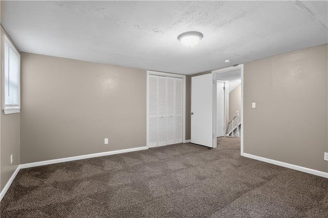 206 W Lawrence Street, Kearney, MO 64060