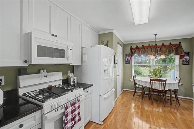 5099 Newpark Drive NW, Acworth, GA 30101