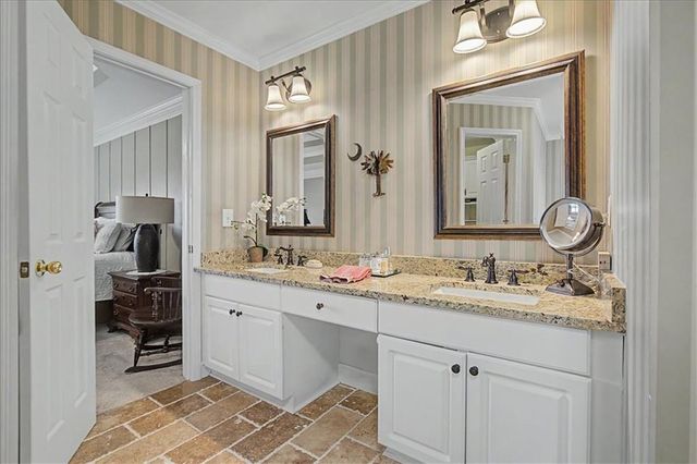 5099 Newpark Drive NW, Acworth, GA 30101