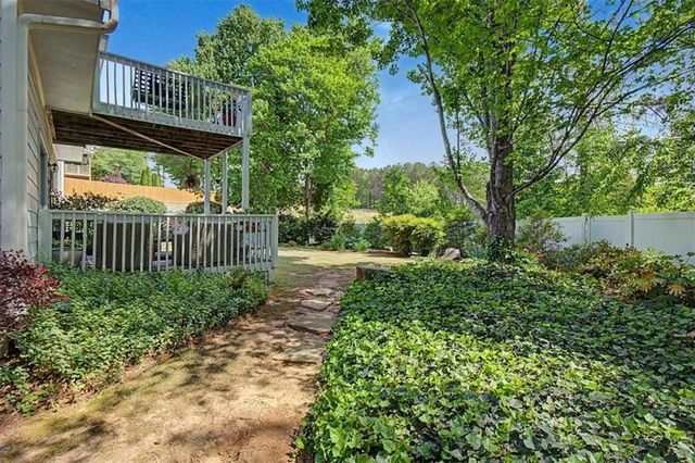 5099 Newpark Drive NW, Acworth, GA 30101