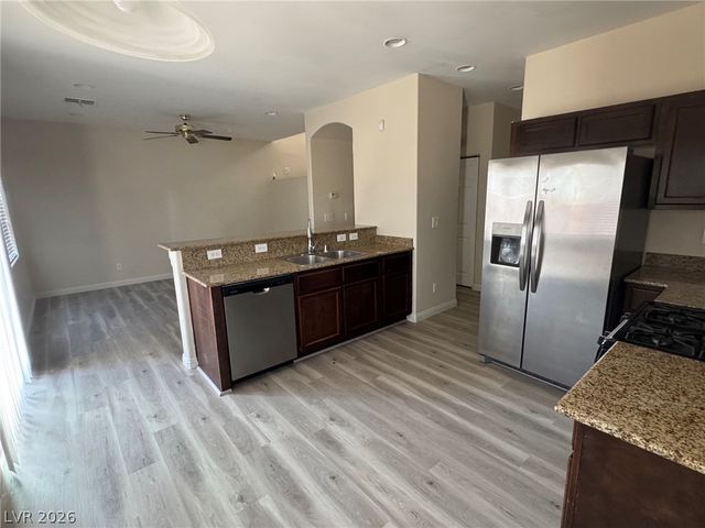 6231 Port Astoria Court, Las Vegas, NV 89122