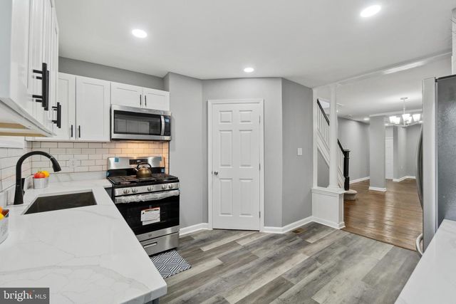 426 S SMALLWOOD ST, Baltimore, MD 21223