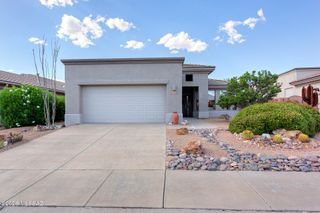 1958 W Amblemorn Drive, Green Valley, AZ 85622