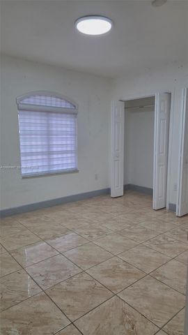 3140 SW 142nd Ave, Miami, FL 33175